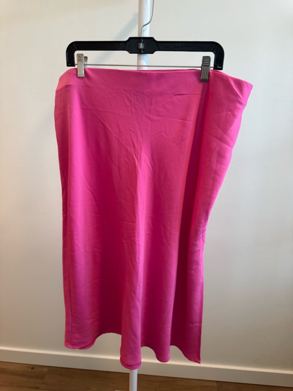 Bright Pink Women’s Midi Skirt - Classic Sleek Style size XXL